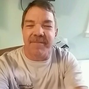 Meet your Posher, Stephen